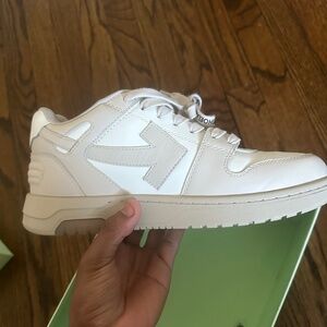 off white womensn